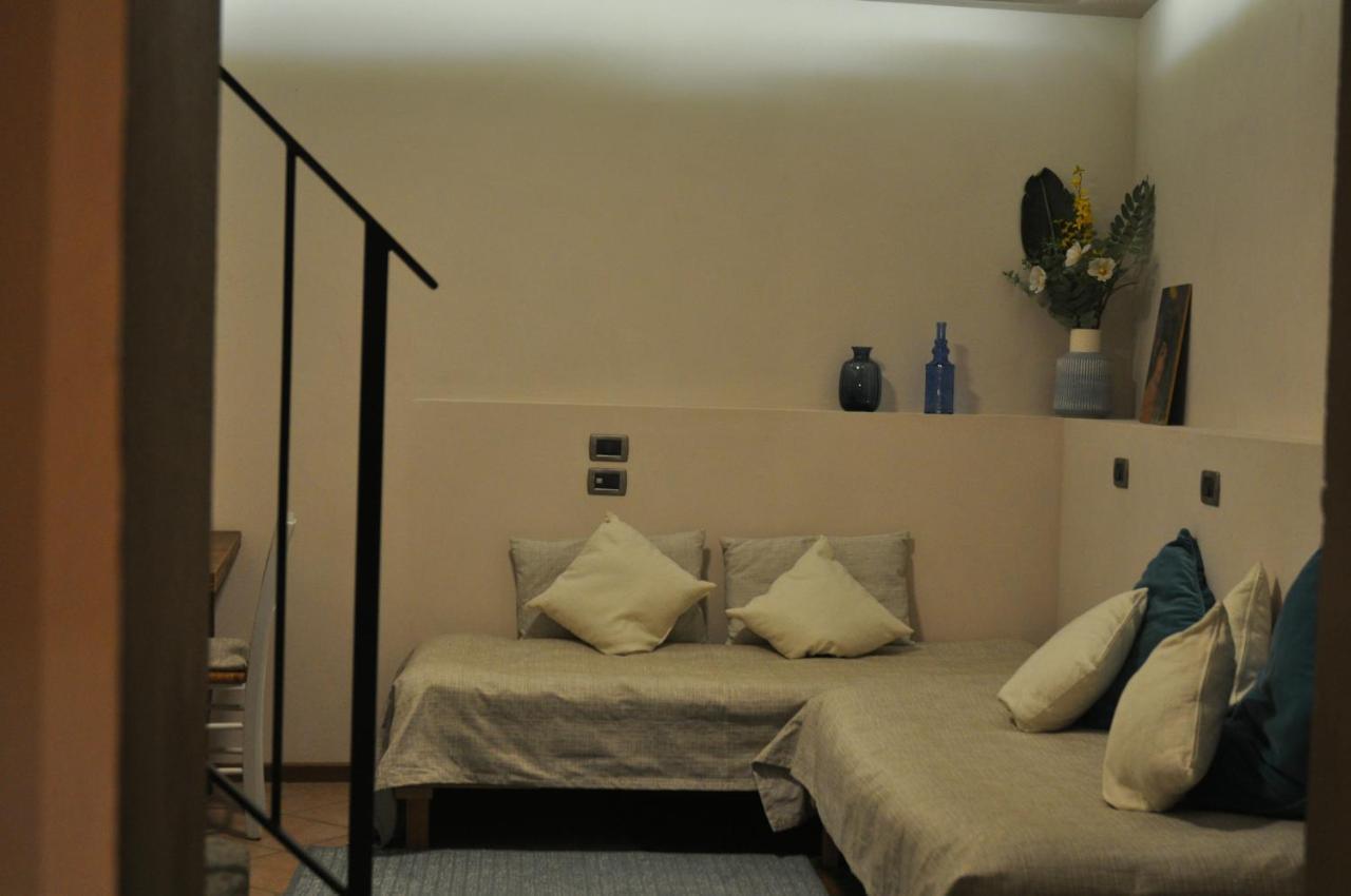 La Giolitta Rooms & Apartment Barolo Eksteriør billede